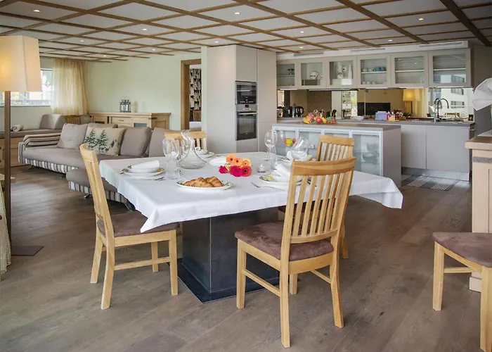 Apartman Chesa Piz Mezdi - St- Moritz By Interhome